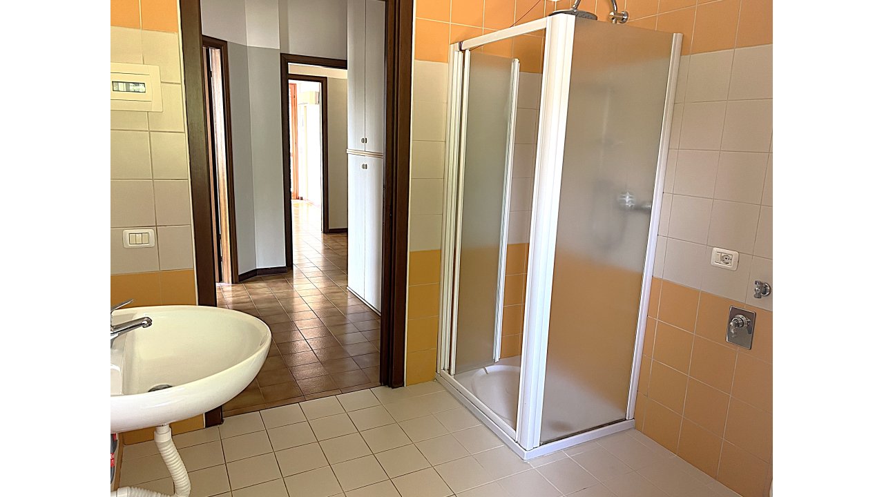 APPARTAMENTO TRE LOCALI