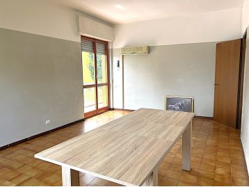APPARTAMENTO TRE LOCALI