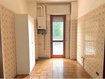APPARTAMENTO TRE LOCALI
