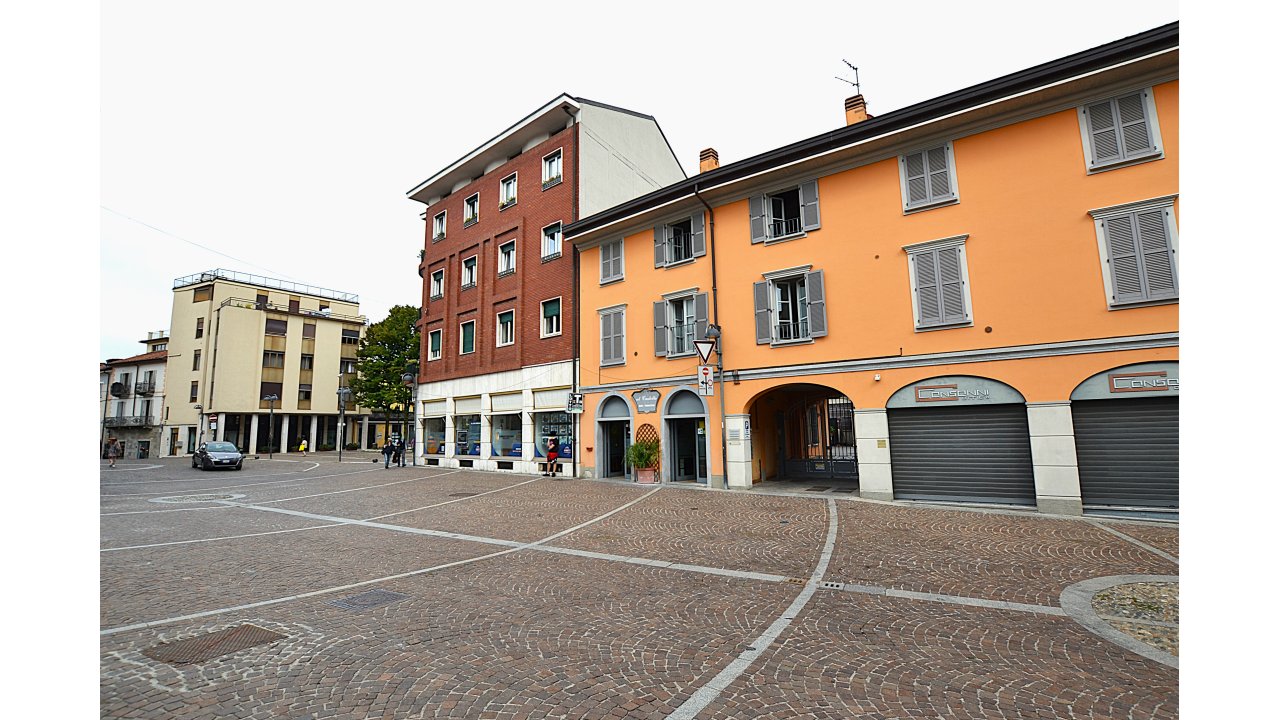 APPARTAMENTO TRE LOCALI
