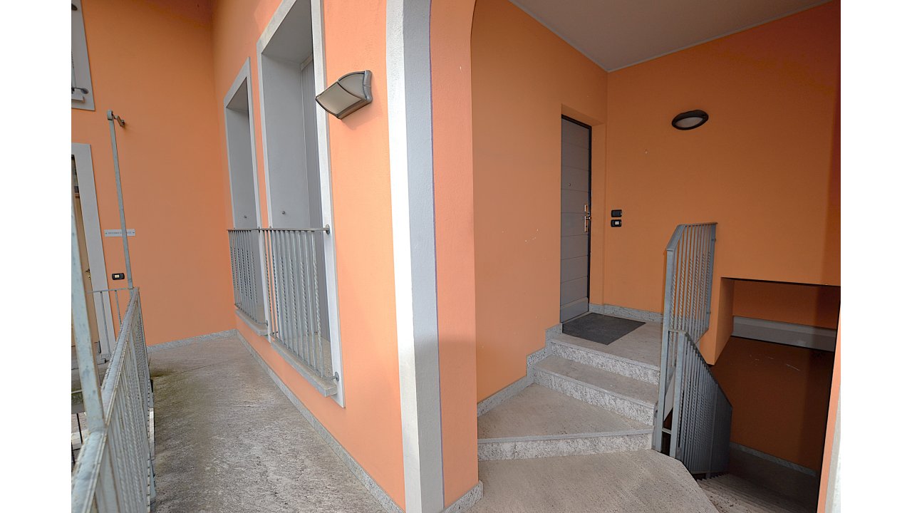 APPARTAMENTO TRE LOCALI