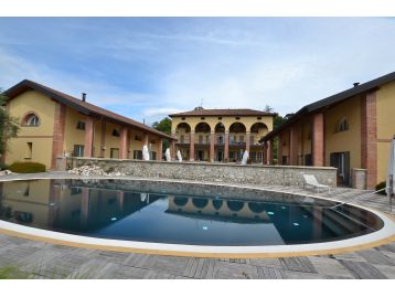 APPARTAMENTO TRE LOCALI