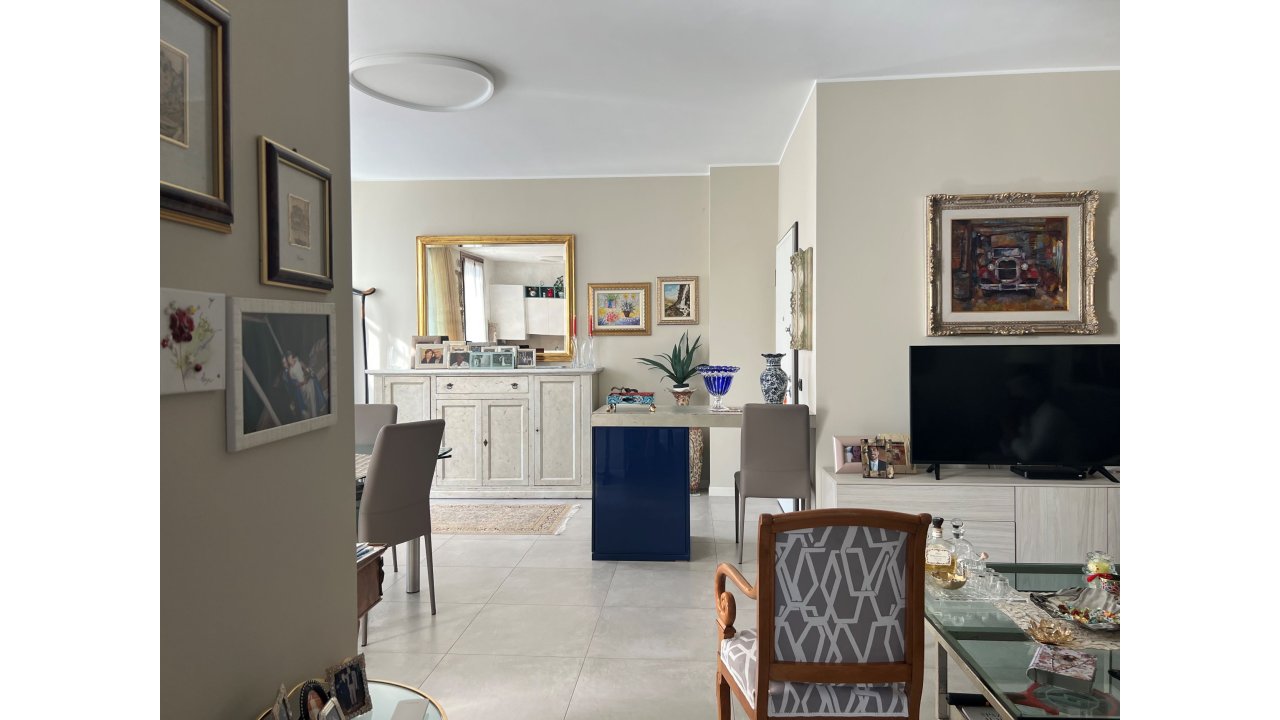 APPARTAMENTO TRE LOCALI