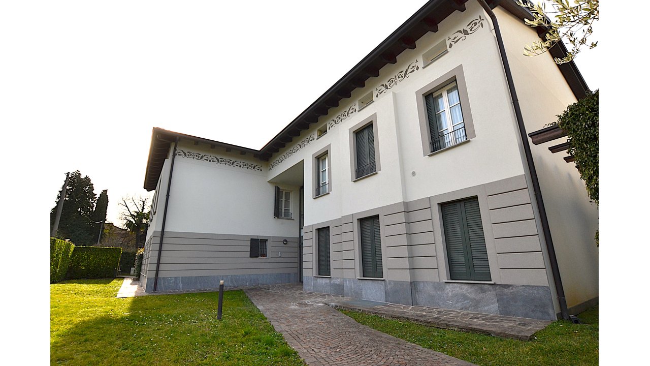 APPARTAMENTO TRE LOCALI