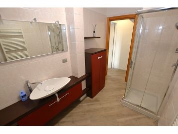 APPARTAMENTO TRE LOCALI