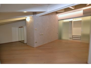 APPARTAMENTO TRE LOCALI