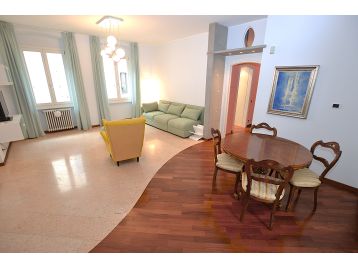 APPARTAMENTO TRE LOCALI