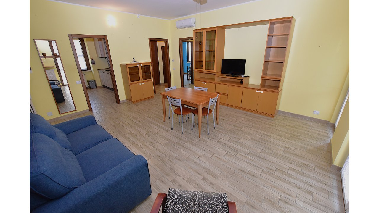 APPARTAMENTO TRE LOCALI