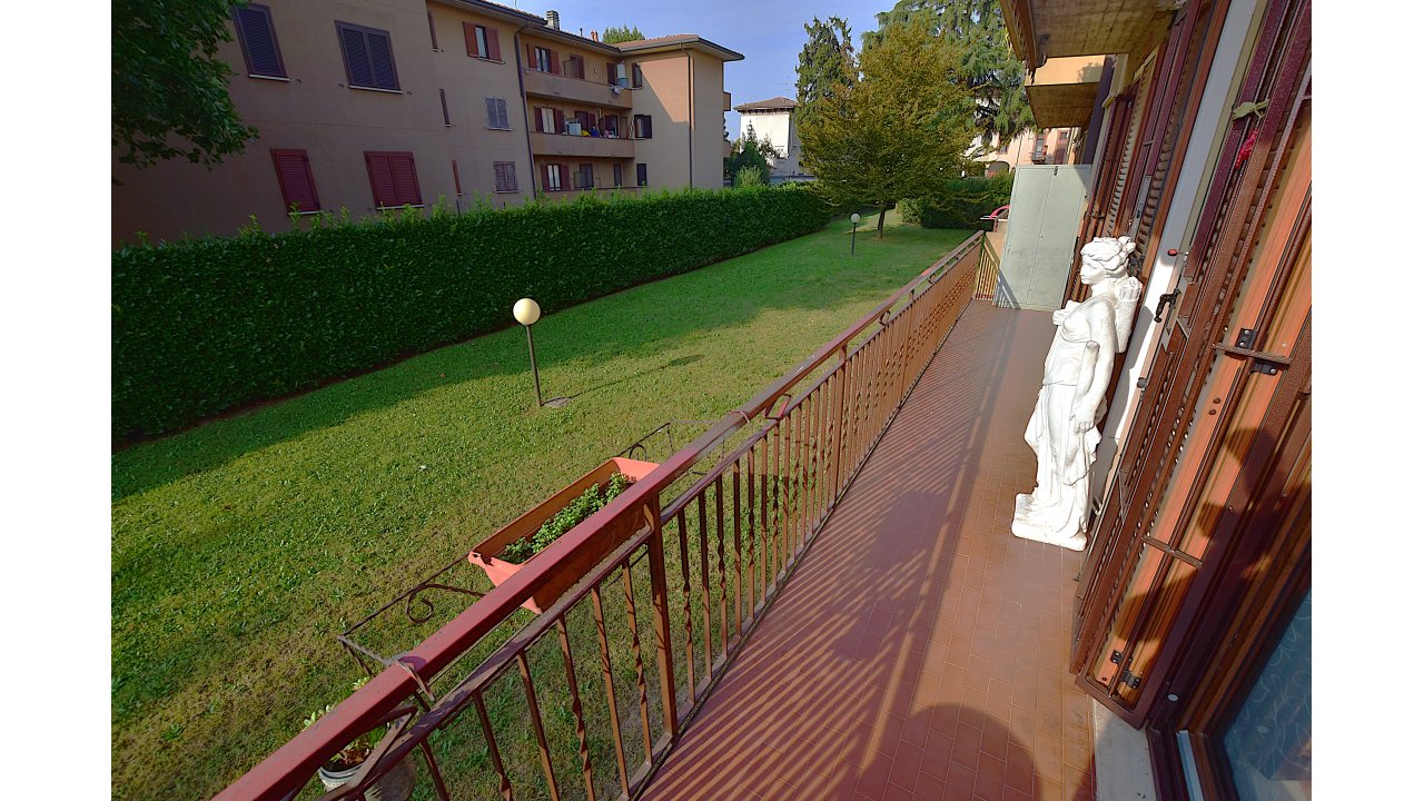 APPARTAMENTO TRE LOCALI