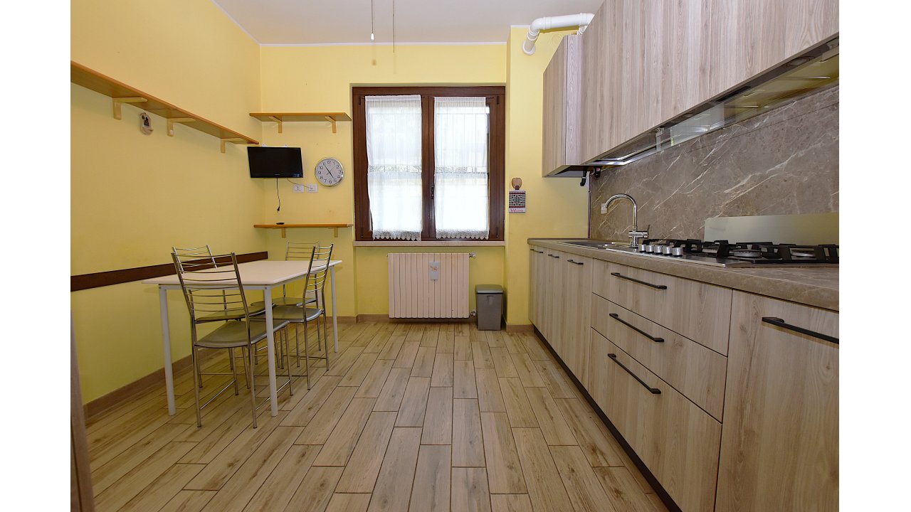 APPARTAMENTO TRE LOCALI
