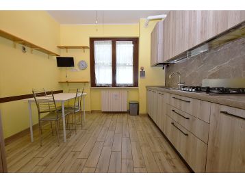 APPARTAMENTO TRE LOCALI