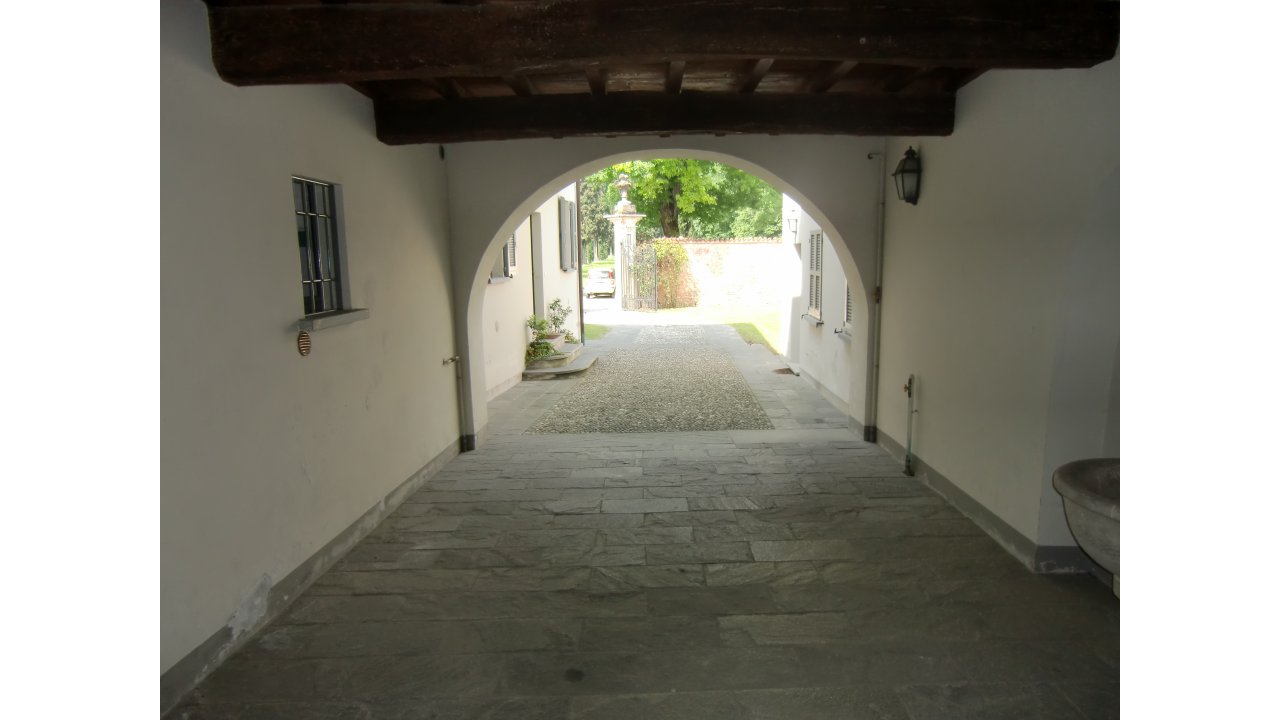 NEGOZIO