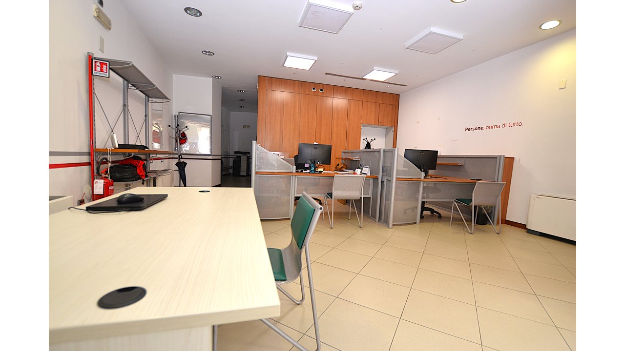 UFFICIO / NEGOZIO