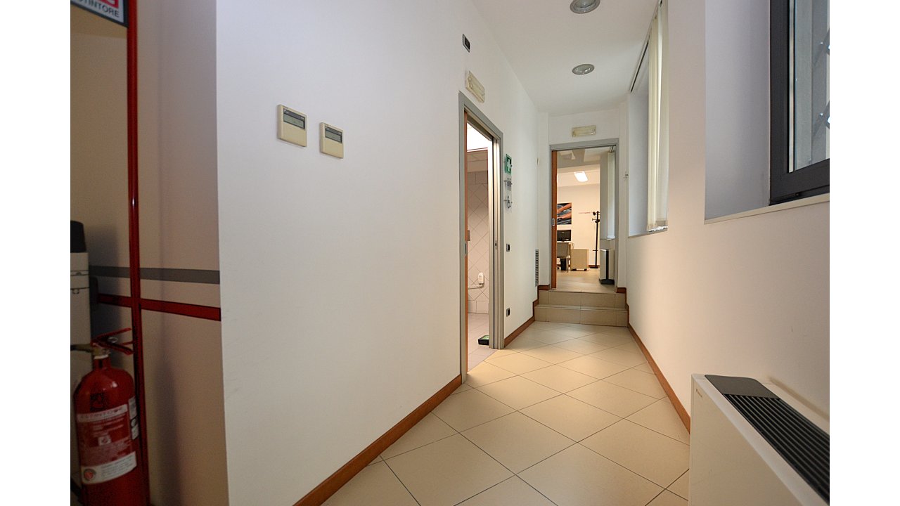 UFFICIO / NEGOZIO