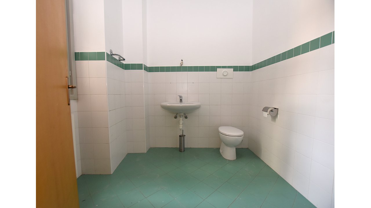 NEGOZIO